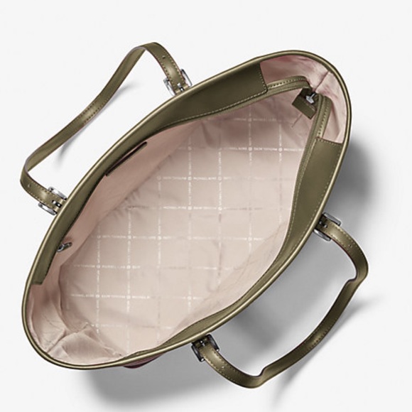 Michael Kors Jet Set Large Printed Signature Logo Tote Shoulder Bag - Picture 2 of 5